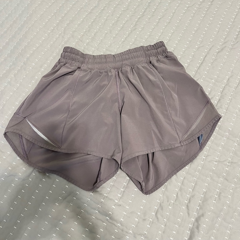 lululemon hotty hot 4 in seam